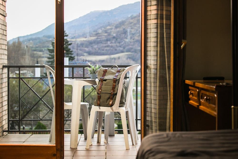 Hotel Snoe Condes Del Pallars Rialp Zewnętrze zdjęcie
